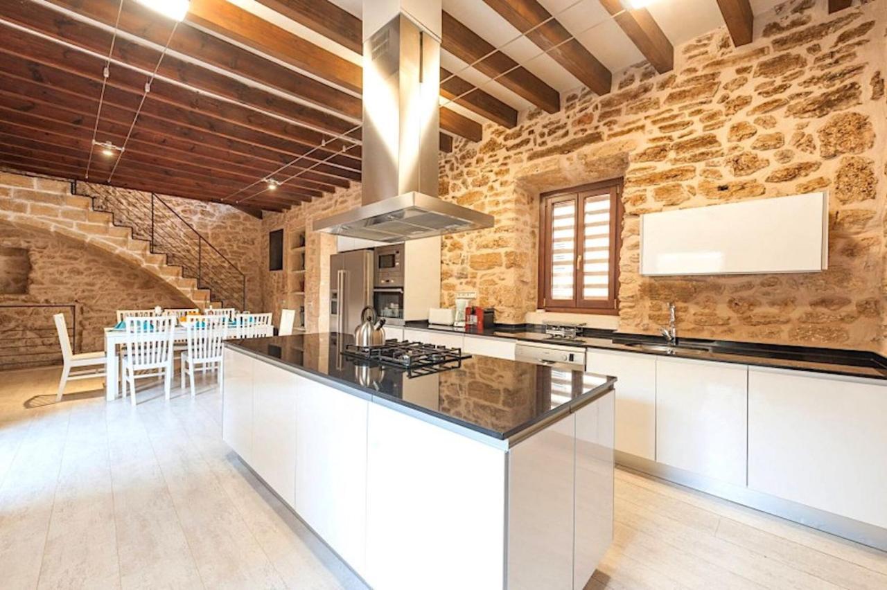 Willa Casa Sa Pedra, En El Centro Historico De Alcudia Zewnętrze zdjęcie