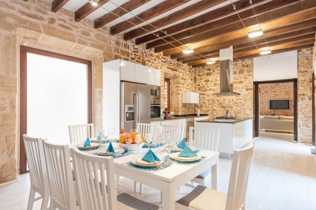 Willa Casa Sa Pedra, En El Centro Historico De Alcudia Zewnętrze zdjęcie